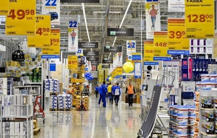 Jakie są ceny cięcia płyt w Castoramie? Sprawdź przed zakupem!