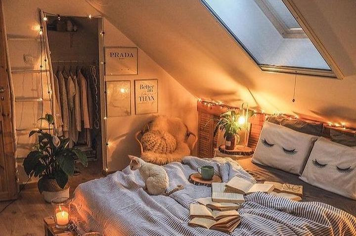 Ściana w sypialni: Jak nadać wnętrzu przytulny klimat?