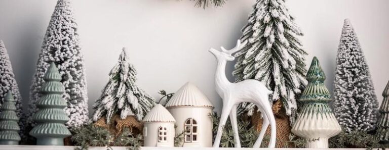 Świąteczne dekoracje stołu: 11 kreatywnych inspiracji i praktycznych porad