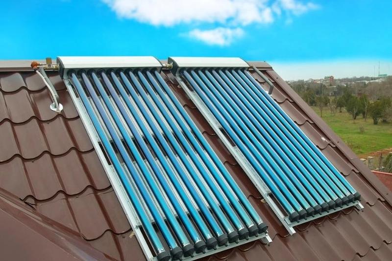 Kolektory słoneczne na ciepło – kluczowe informacje przed podjęciem decyzji o zakupie