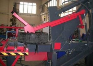 Jak skutecznie wykorzystać najlepsze techniki cięcia opon na kwietniki – praktyczny poradnik dla ogrodników